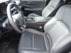 Used 2025  Toyota Crown AWD &lpar;Natl&rpar; at CarloanExpress&period;Com near Hampton&comma; VA