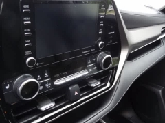 Used 2021  Toyota Highlander XLE AWD at CarloanExpress&period;Com near Hampton&comma; VA
