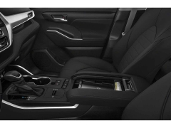 Used 2021  Toyota Highlander XLE AWD at CarloanExpress&period;Com near Hampton&comma; VA