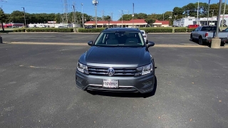 Used 2021  Volkswagen Tiguan 2.0T FWD at CarloanExpress.Com near Hampton, VA