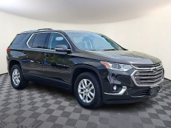 Used 2018  Chevrolet Traverse 4d SUV AWD LT Cloth w&sol;1LT at CarloanExpress&period;Com near Hampton&comma; VA