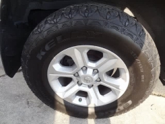 Used 2021  Toyota 4Runner SR5 2WD &lpar;Natl&rpar; at CarloanExpress&period;Com near Hampton&comma; VA