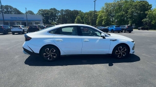 Used 2024  Hyundai Sonata SEL 2&period;5L FWD at CarloanExpress&period;Com near Hampton&comma; VA