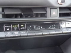 Used 2025  Toyota Crown AWD &lpar;Natl&rpar; at CarloanExpress&period;Com near Hampton&comma; VA