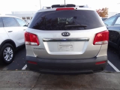 Used 2011  Kia Sorento 4d SUV AWD LX V6 at CarloanExpress.Com near Hampton, VA
