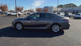 Used 2022  Toyota Camry LE Auto at CarloanExpress.Com near Hampton, VA