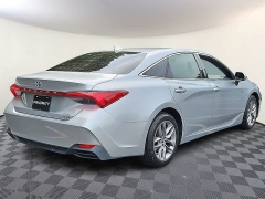 Used 2019  Toyota Avalon Hybrid &lpar;Natl&rpar; at CarloanExpress&period;Com near Hampton&comma; VA