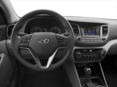 Used 2017  Hyundai Tucson SE FWD at CarloanExpress&period;Com near Hampton&comma; VA