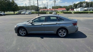 Used 2024  Volkswagen Jetta SE Auto at CarloanExpress&period;Com near Hampton&comma; VA