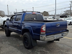 Used 2014  Toyota Tacoma 4WD Double Cab V6 &lpar;Natl&rpar; at CarloanExpress&period;Com near Hampton&comma; VA