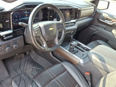 Used 2025  Chevrolet Silverado 1500 4WD Crew Cab 147" High Country at CarloanExpress&period;Com near Hampton&comma; VA