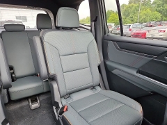 Used 2024  GMC Acadia AWD 4dr AT4 at CarloanExpress&period;Com near Hampton&comma; VA