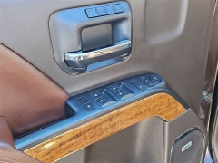 Used 2016  Chevrolet Silverado 1500 4WD Crew Cab 143.5" High Country at CarloanExpress.Com near Hampton, VA