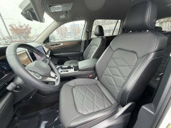 Used 2024  Volkswagen Atlas 2.0T SE w/Technology FWD at CarloanExpress.Com near Hampton, VA