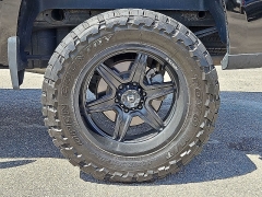 Used 2020  Chevrolet Silverado 1500 4WD Crew Cab 147" LT Trail Boss at CarloanExpress&period;Com near Hampton&comma; VA