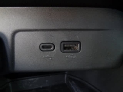 Used 2024  Chevrolet Trax FWD 4dr ACTIV at CarloanExpress.Com near Hampton, VA