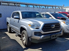 Used 2019  Toyota Tacoma 2WD Double Cab 5' Bed I4 AT &lpar;Natl&rpar; at CarloanExpress&period;Com near Hampton&comma; VA