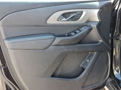 Used 2023  Chevrolet Traverse FWD 4dr LT Cloth w&sol;1LT at CarloanExpress&period;Com near Hampton&comma; VA