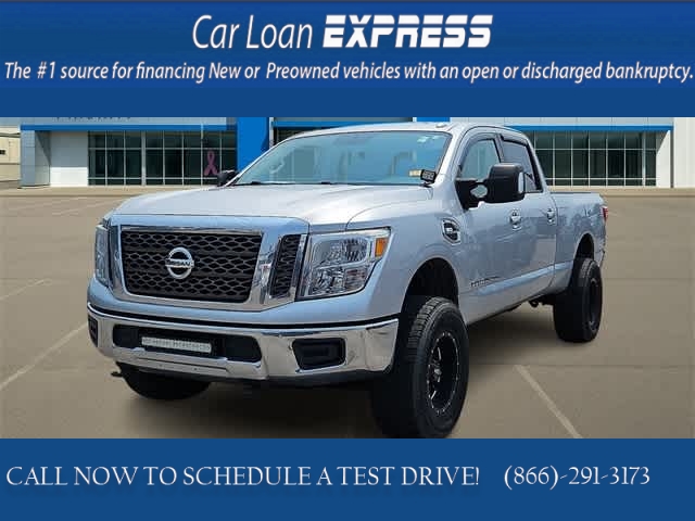 Used 2017  Nissan Titan XD 4x2 Gas Crew Cab SV at CarloanExpress.Com near Hampton, VA
