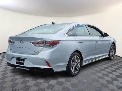 Used 2019  Hyundai Sonata Hybrid 4d Sedan Limited at CarloanExpress&period;Com near Hampton&comma; VA