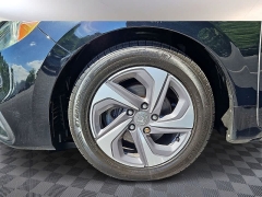 Used 2019  Honda Insight 4d Sedan EX at CarloanExpress&period;Com near Hampton&comma; VA
