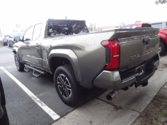 Used 2024  Toyota Tacoma 4WD Double Cab Bed &lpar;Natl&rpar; at CarloanExpress&period;Com near Hampton&comma; VA