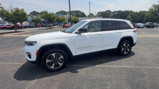 Used 2024  Jeep Grand Cherokee 4xe 4x4 at CarloanExpress&period;Com near Hampton&comma; VA