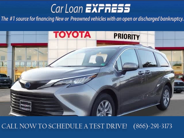 Used 2024  Toyota Sienna LE AWD 8-Passenger at CarloanExpress.Com near Hampton, VA