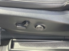 Used 2025  Chrysler Pacifica Select FWD at CarloanExpress&period;Com near Hampton&comma; VA