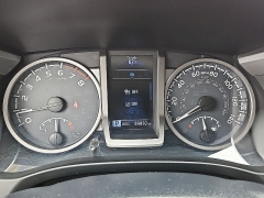 Used 2019  Toyota Tacoma 2WD Double Cab 5' Bed V6 AT &lpar;Natl&rpar; at CarloanExpress&period;Com near Hampton&comma; VA