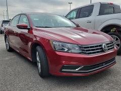 Used 2018  Volkswagen Passat Auto at CarloanExpress&period;Com near Hampton&comma; VA