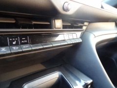 Used 2024  Toyota Crown AWD &lpar;Natl&rpar; at CarloanExpress&period;Com near Hampton&comma; VA