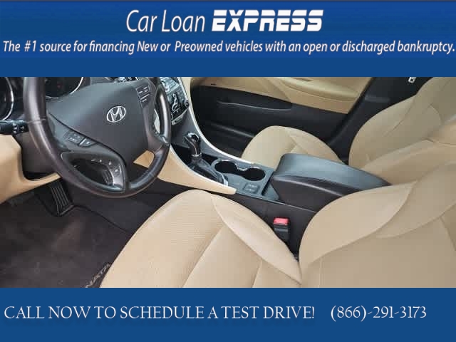 Used 2015  Hyundai Sonata Hybrid 4dr Sdn Limited at CarloanExpress.Com near Hampton, VA