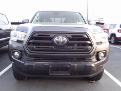 Used 2019  Toyota Tacoma 2WD Double Cab 5' Bed I4 AT &lpar;Natl&rpar; at CarloanExpress&period;Com near Hampton&comma; VA