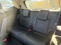 Used 2021  Volkswagen Atlas 3.6L V6 SE w/Technology R-Line 4MOTION at CarloanExpress.Com near Hampton, VA