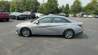 Used 2024  Hyundai Elantra SEL IVT at CarloanExpress&period;Com near Hampton&comma; VA