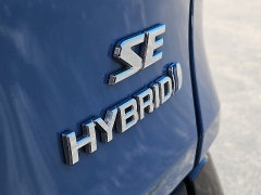 Used 2024  Toyota RAV4 Hybrid SE AWD at CarloanExpress&period;Com near Hampton&comma; VA