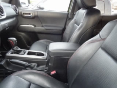 Used 2022  Toyota Tacoma 4WD Double Cab 5' Bed V6 &lpar;Natl&rpar; at CarloanExpress&period;Com near Hampton&comma; VA