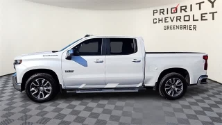 Used 2021  Chevrolet Silverado 1500 2WD Crew Cab 147" LT at CarloanExpress.Com near Hampton, VA