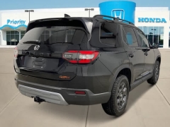 New 2025  Honda Pilot TrailSport AWD at CarloanExpress.Com near Hampton, VA