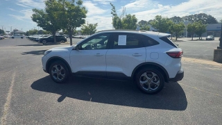 Used 2025  Ford Escape ST-Line Select AWD at CarloanExpress&period;Com near Hampton&comma; VA