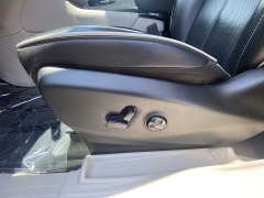 Used 2023  Chrysler Pacifica Hybrid Limited FWD at CarloanExpress.Com near Hampton, VA