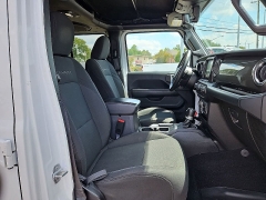 Used 2018  Jeep Wrangler Unlimited 4d SUV 4WD Sahara at CarloanExpress&period;Com near Hampton&comma; VA