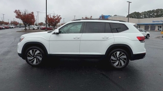 Used 2024  Volkswagen Atlas 2.0T SE w/Technology FWD at CarloanExpress.Com near Hampton, VA