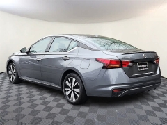 Used 2022  Nissan Altima 2&period;5 SV Sedan at CarloanExpress&period;Com near Hampton&comma; VA