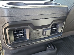 Used 2020  Chevrolet Silverado 1500 4WD Crew Cab 147" LT Trail Boss at CarloanExpress&period;Com near Hampton&comma; VA