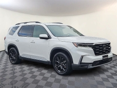 Used 2025  Honda Pilot AWD at CarloanExpress.Com near Hampton, VA