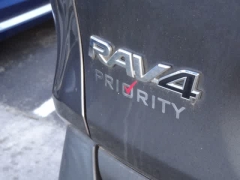 Used 2019  Toyota RAV4 4d SUV FWD LE at CarloanExpress&period;Com near Hampton&comma; VA