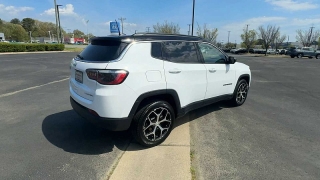 Used 2024  Jeep Compass Limited 4x4 at CarloanExpress&period;Com near Hampton&comma; VA