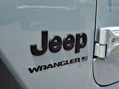 Used 2024  Jeep Wrangler Sport 2 Door 4x4 at CarloanExpress&period;Com near Hampton&comma; VA